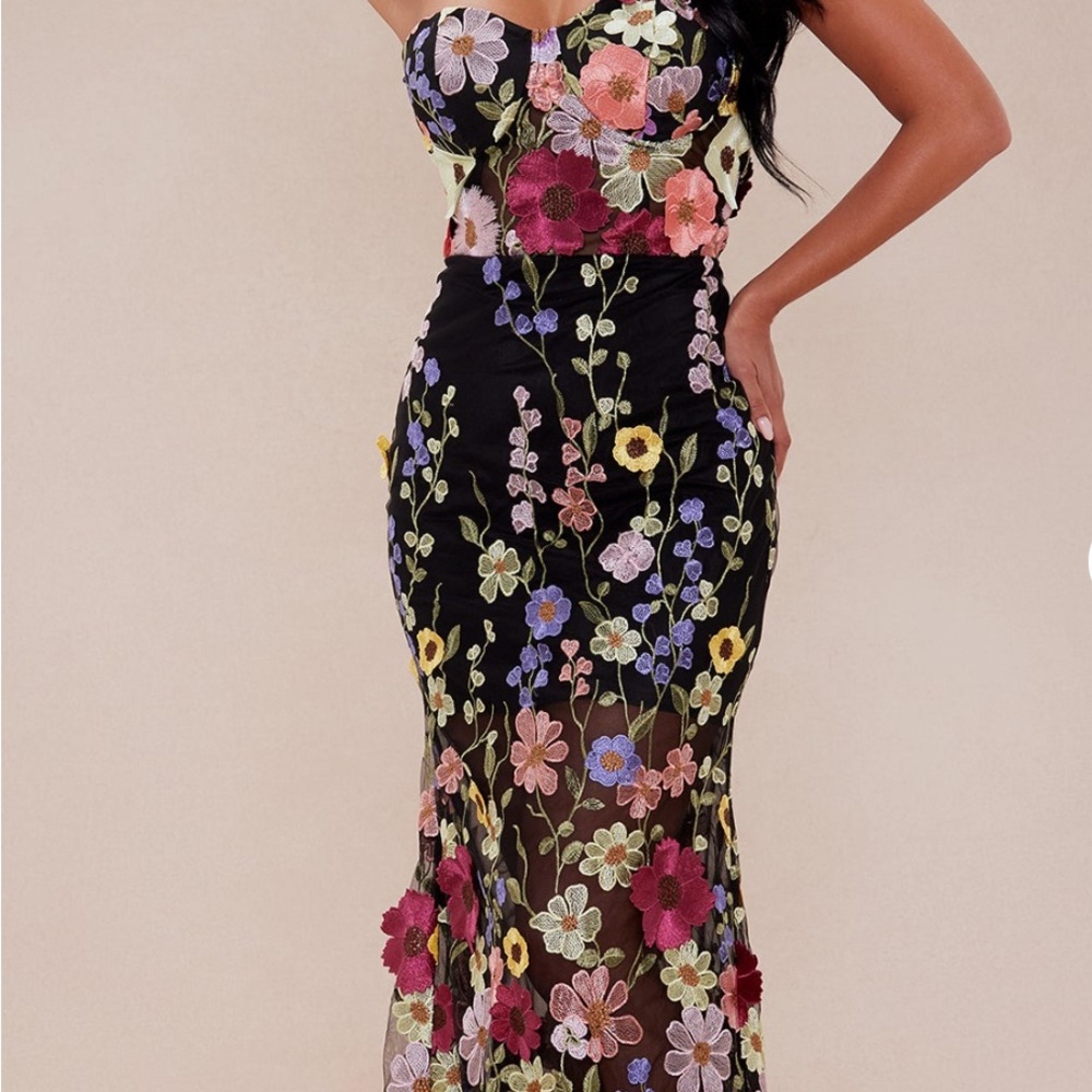 Floral Embroidered Black Dress